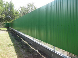 Забор из профлиста двусторонний зеленый 2,8 м высота